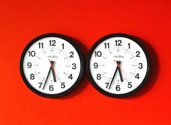The Fourth Dimension: Theory and Practice of Sculpting Time